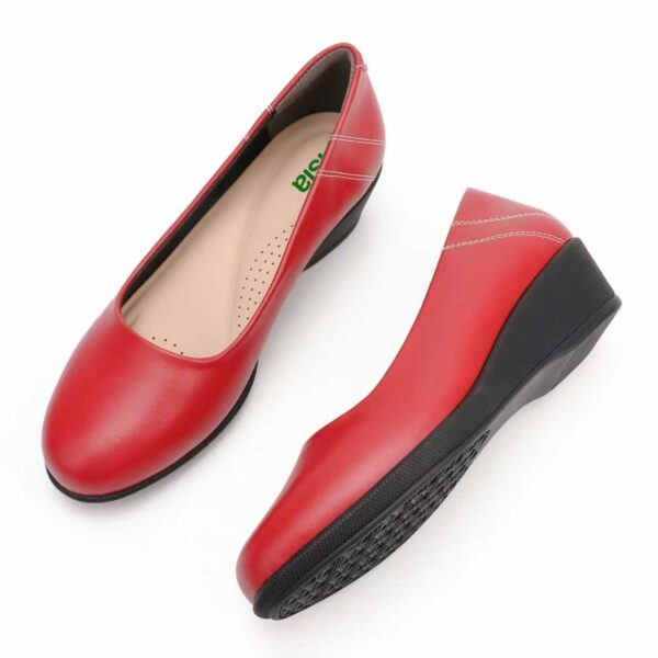 9a5d9c39facc436029a0418635841144 Isla Low Wedge Pumps: 4CM Heel, Comfortable Closed-Toe (Scarlet Red ) New