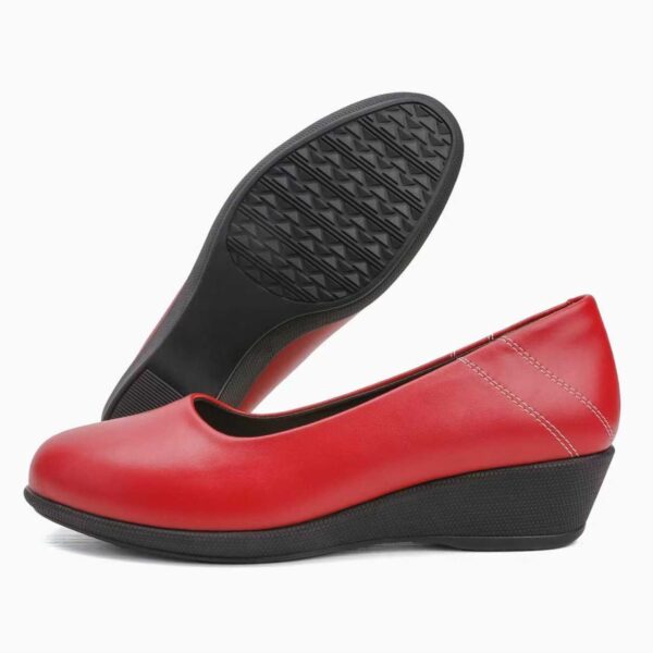 cf07bff6eedf90bc9a38b1d6ea5bef7d Isla Low Wedge Pumps: 4CM Heel, Comfortable Closed-Toe (Scarlet Red ) New